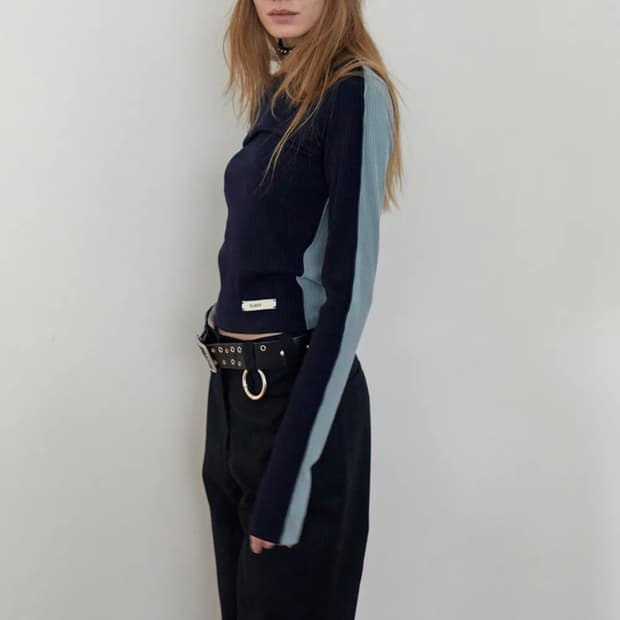 LONG SLEEVE TOP IN NAVY/MINT