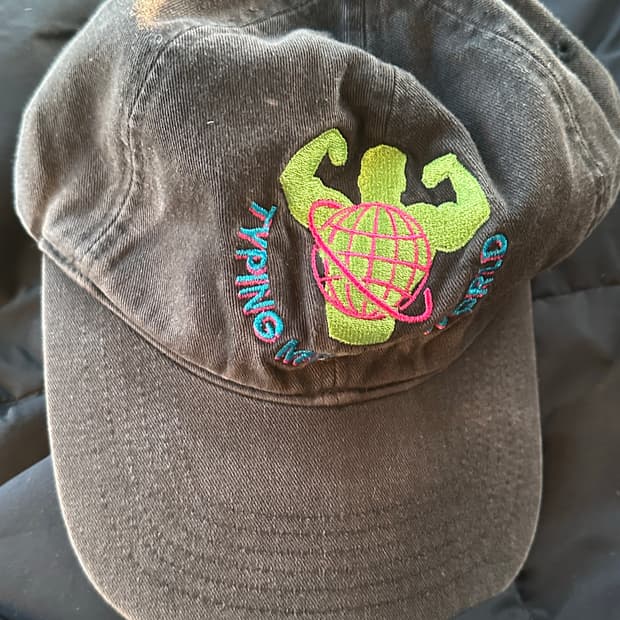 타이핑미스테이크 볼캡