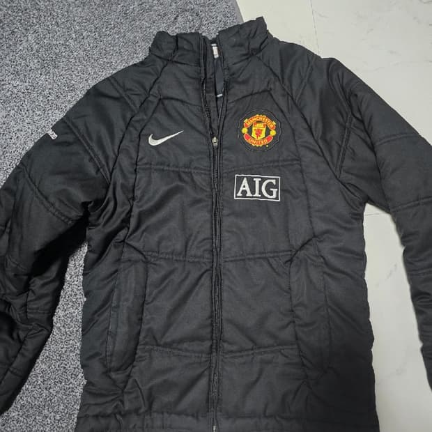 맨유09-10 AIG 나이키 숏패딩