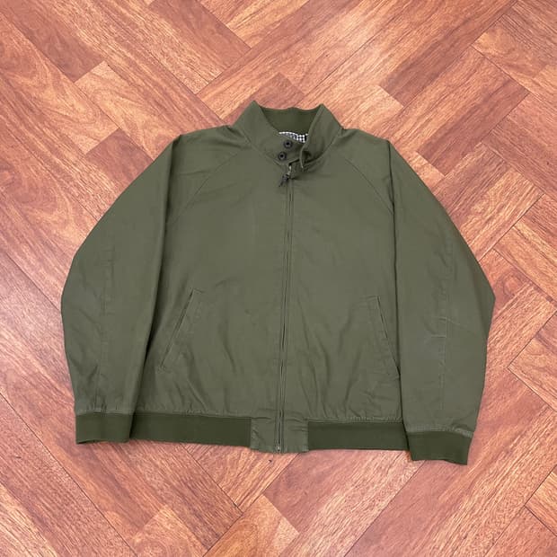 유니클로 올리브 해링턴 자켓 