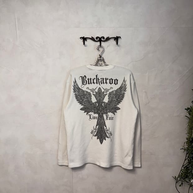 Buckaroo white waffle back print over t