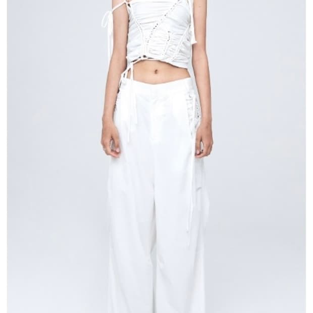 나체 CONSTRICT HOLE WIDE PANTS