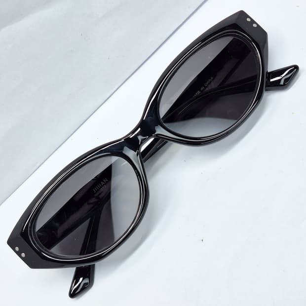 JIIIIAN 1992 EMU ROCOCO 캣아이 긱시크 안경테&선글라스