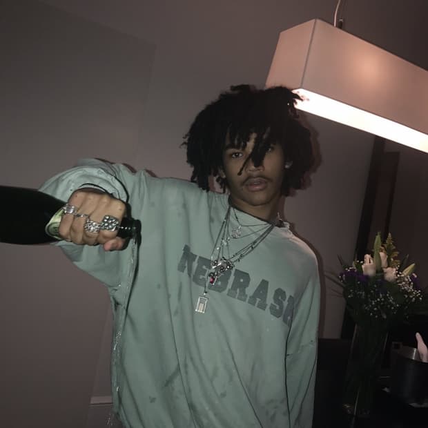 라프시몬스 아카이브 리덕스 네브레스카 맨투맨