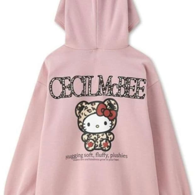 새상품) Avail 세실맥비 호피 헬로키티 콜라보 후드티