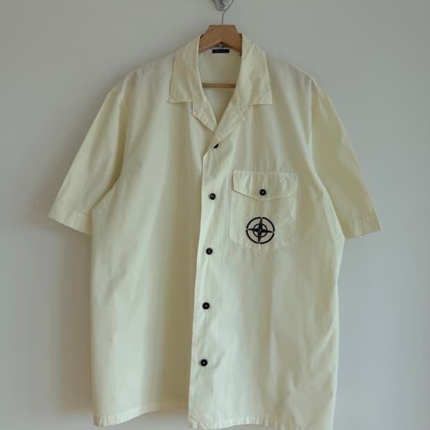 스톤아일랜드(STONE ISLANDE) 반팔 셔츠(ITALY)