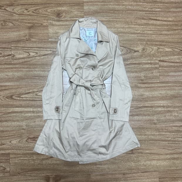 빈티지 라떼 트렌치 코트 오네갸루 긱시크 모리걸 고딕 고스 발레코어 로걀