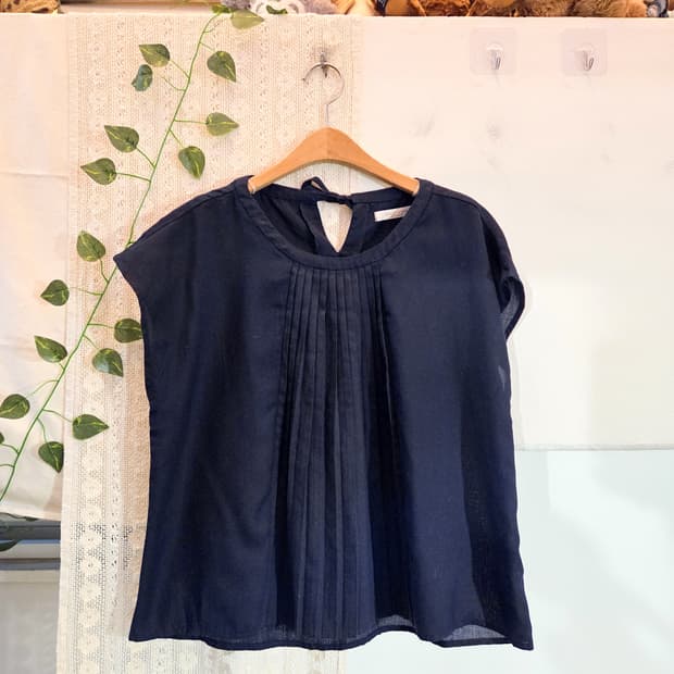 네이비 블라우스
