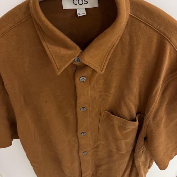 COS 반팔 셔츠