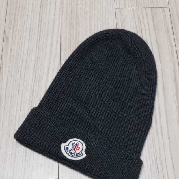 몽클레어 블랙 비니