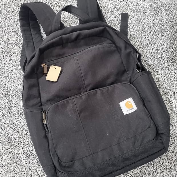 Carhartt 백팩
