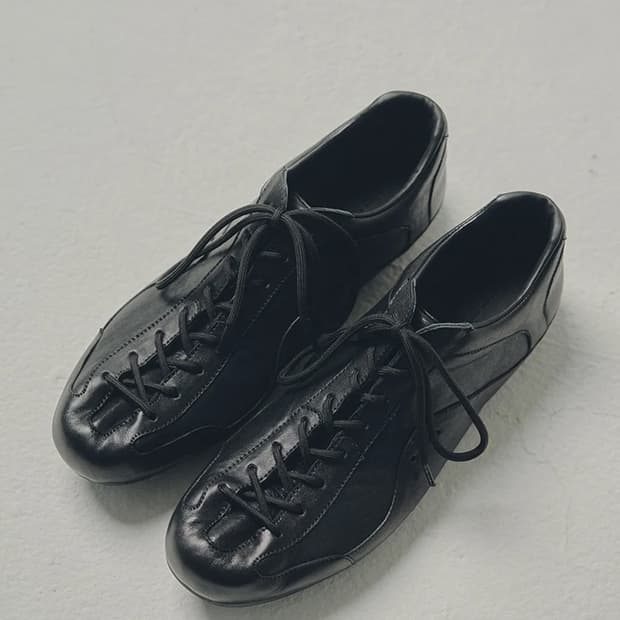 로맨틱무브 스니커즈