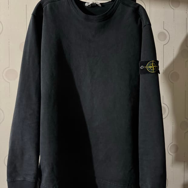 스톤아일랜드 맨투맨