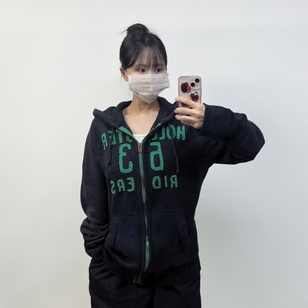 홀리스터 스펠 로고 후드집업 네이비