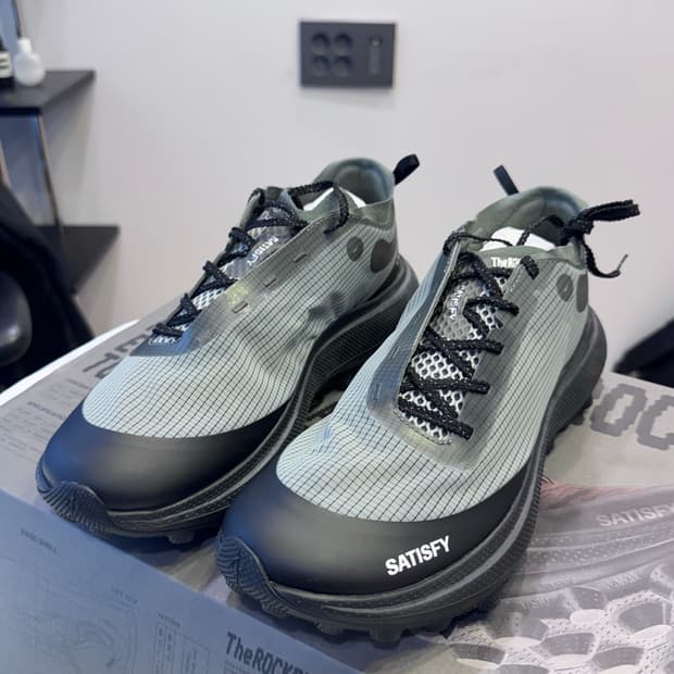 Satisfy 새티스파이 the rocker shadow 280 us10