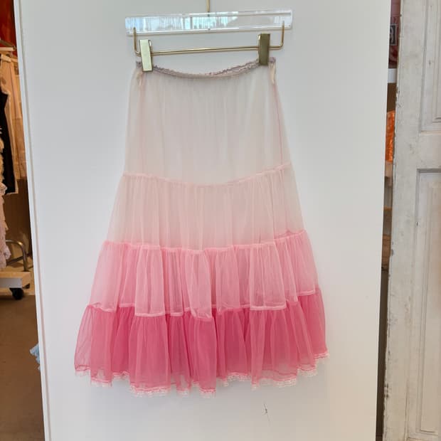 USA vintage 핑크 페티코트