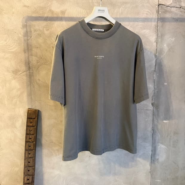 아크네 스튜디오 반팔티셔츠 남성100