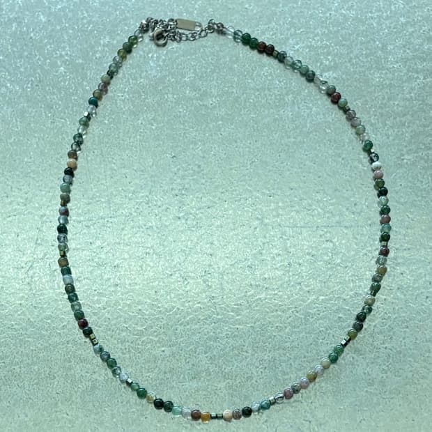 그린 비즈 원석 목걸이