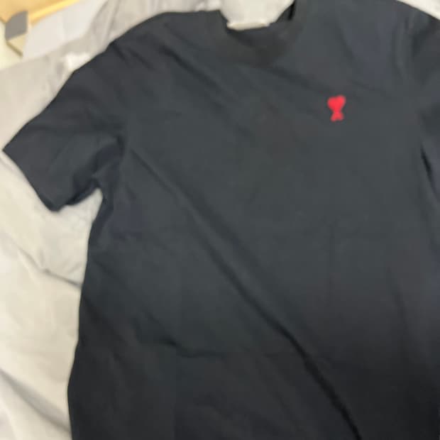 아미 반팔 팔아요