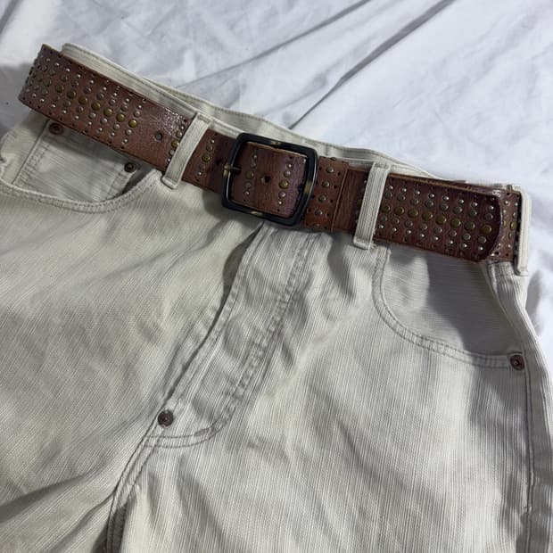빈티지 볼 스터드 레더 벨트