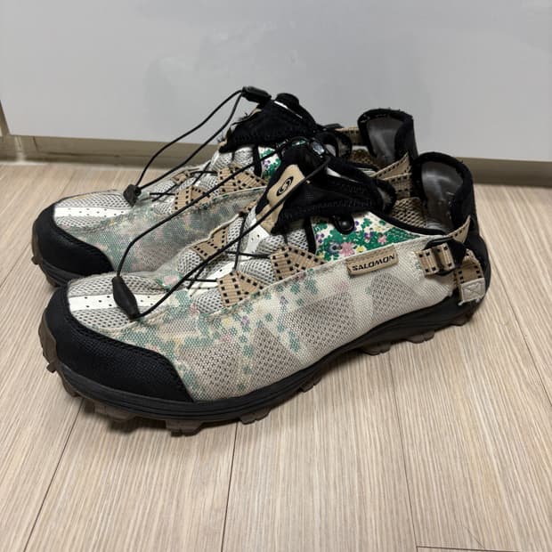 Salomon 살로몬 브로큰암 콜라보 270