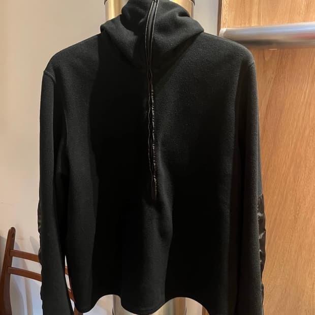 99aw 프라다 스포츠 닌자 플리스 풀오버 후디 M