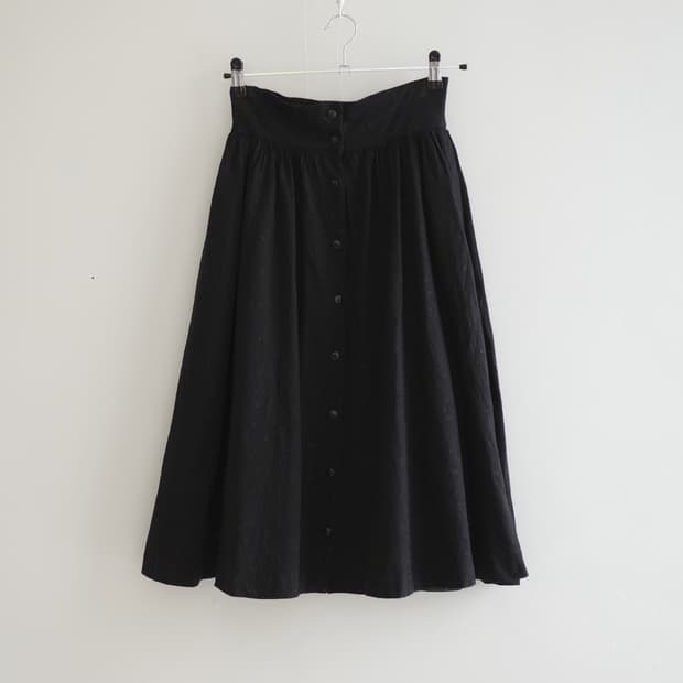 Peyton place 블랙 펀칭 레이스 롱 스커트