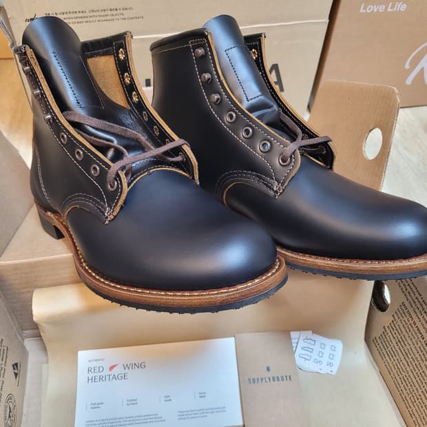 [새상품] 레드윙 벡맨 9060 플랫박스 260