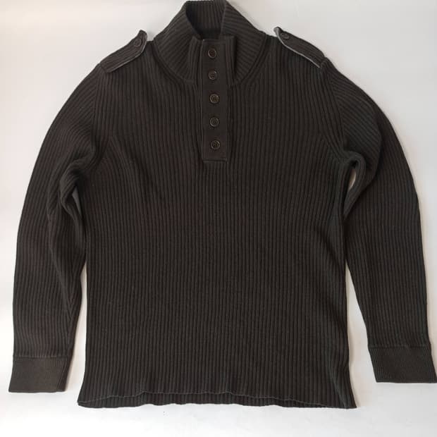 CP컴퍼니 울 니트 점퍼