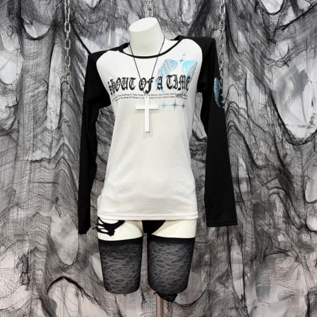Y2K lettering wing long sleeve
