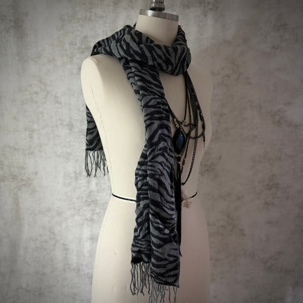 Grunge scarf