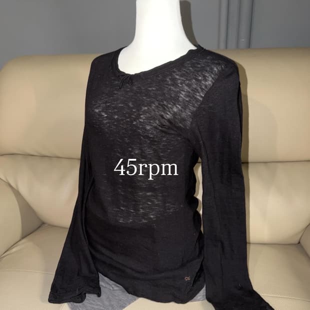 45rpm minimal design cotton sleeve