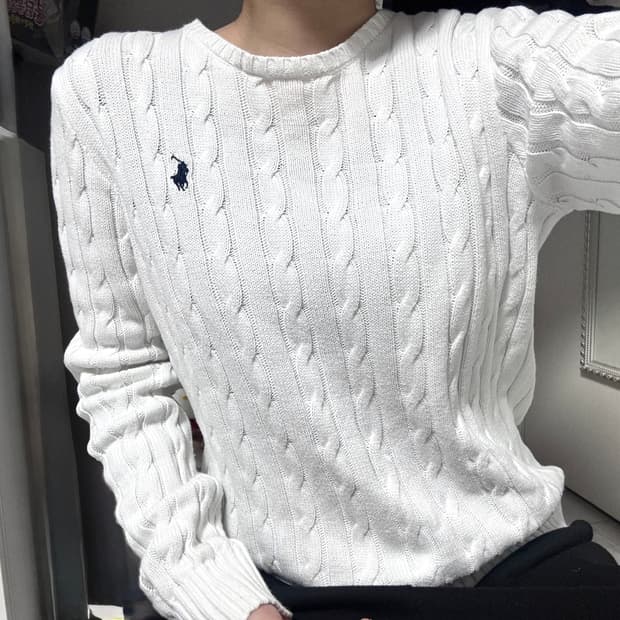M 폴로 니트/여성옷/화이트/라운드넥/꽈배기/긴팔/네이비로고