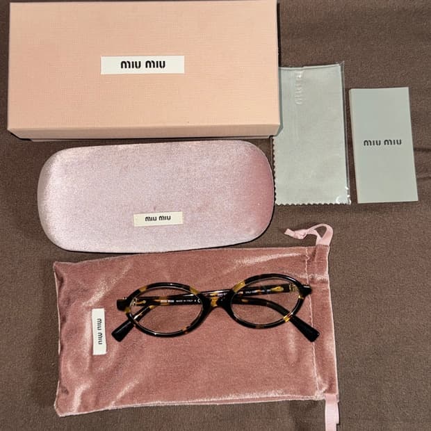 미우미우 안경