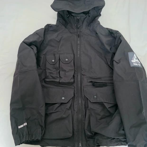 Palace 고어텍스 코튼 RS 자켓 블랙