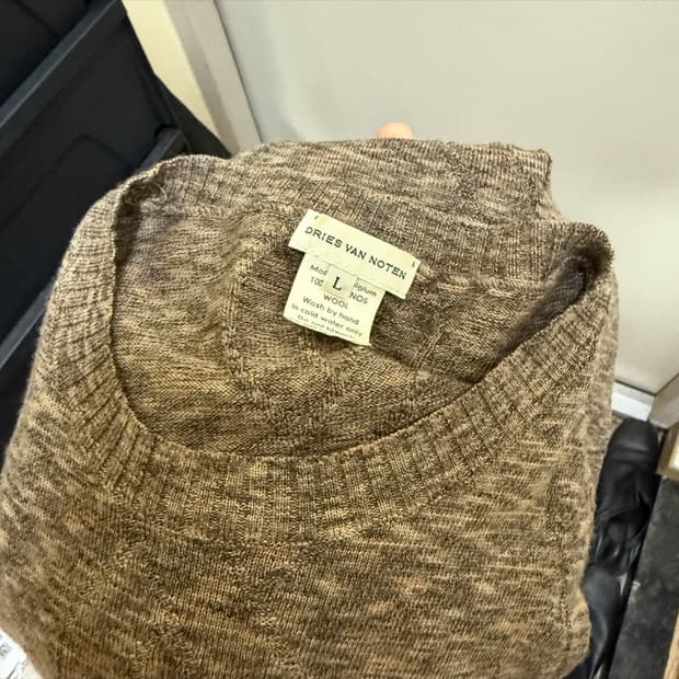 드라이스 반 노튼 니트