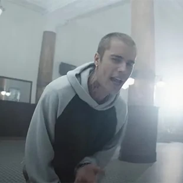 [M] ERL raglan hoodie