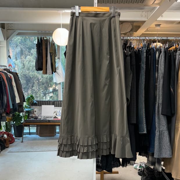 아츠로 타야마 나일론 롱스커트