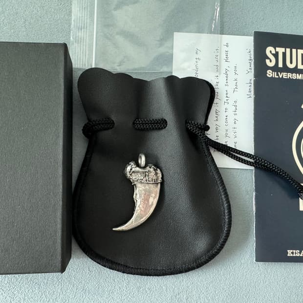 Studio wokini 베어클로 펜던트