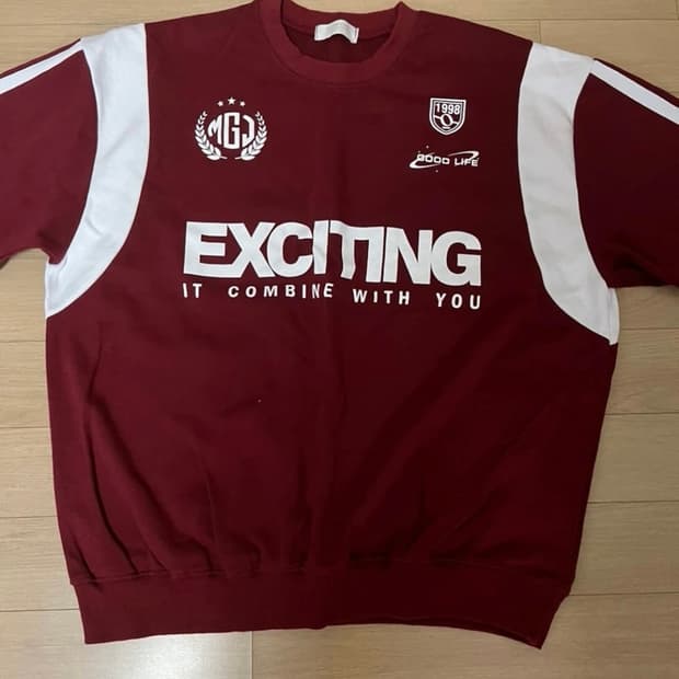 버건디 블록코어 맨투맨