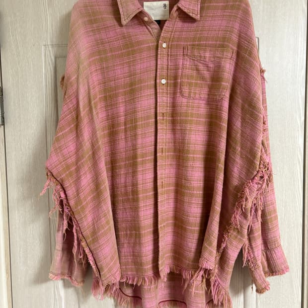 R13 Shredded seam drop neck shirt L