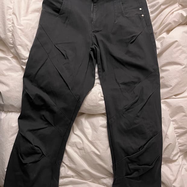 Nupeak Pintuck Wide Pants Charcoal 2