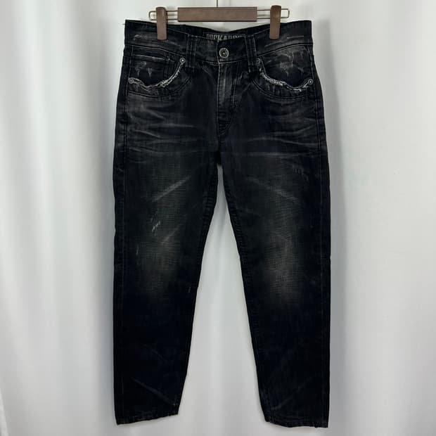  버커루 남자 흑청바지 32