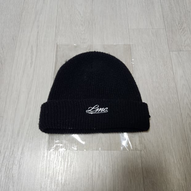 LMC 블랙 비니