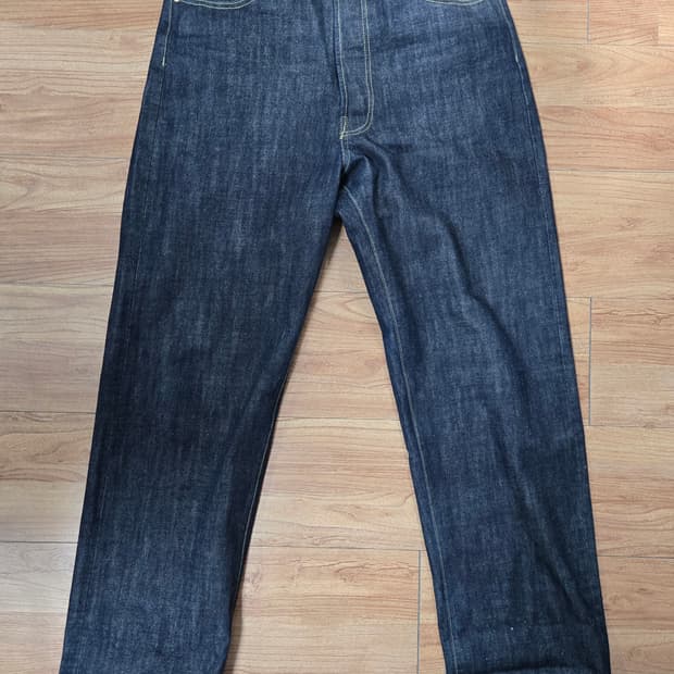아웃스탠딩 W.W. II SELVEDGE STRAIGHT PANTS