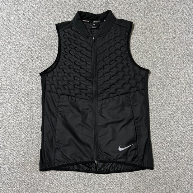[정가 19만원] 나이키 에어로로프트 러닝용 조끼 M