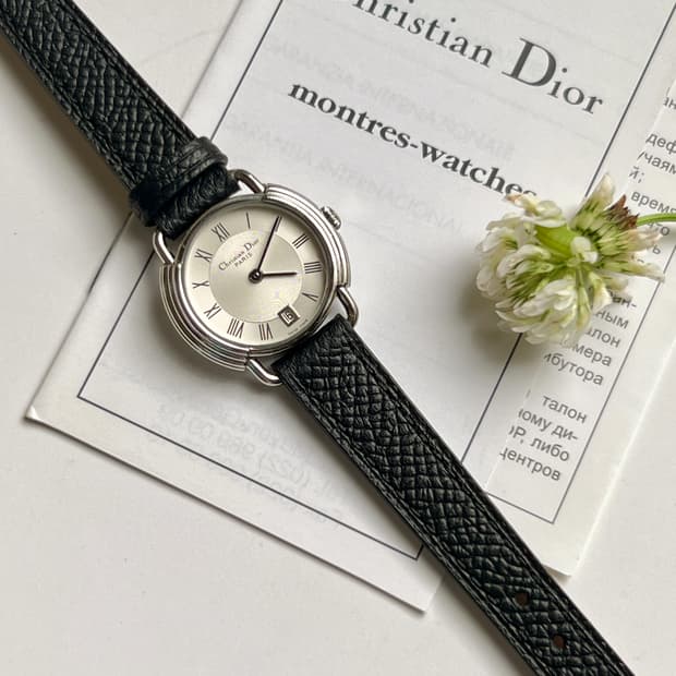 Christian Dior 디올 실버 라운드 데이트 시계