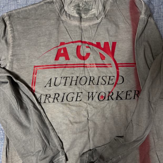 어콜드월 롱슬리브 L