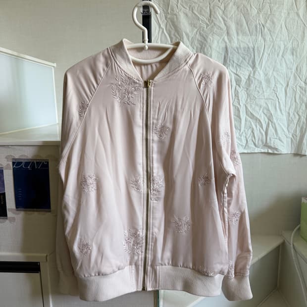 플라워 자수 봄버 자켓