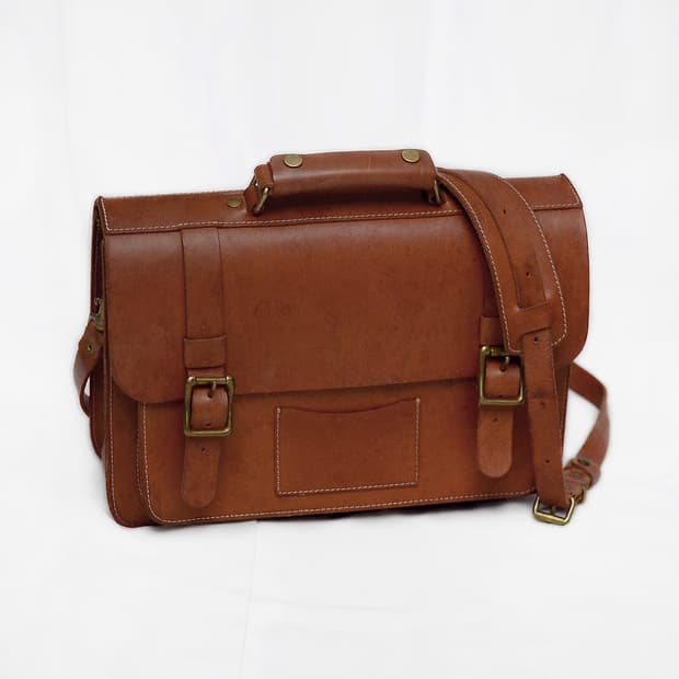 헤비츠 102 핸드메이드 베지터블 레더 클래식 사첼백